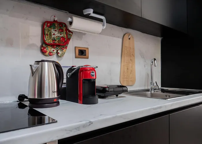 公寓 Amber's Cozy Place 地拉那